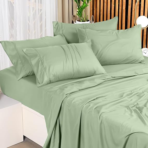 King Size Bed Set 4 Piece Brushed Microfiber Shrink and Fade Resistant Easy Care Bedding Set (King Sage)