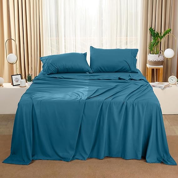 King Size Bed Set 4 Piece Brushed Microfiber Shrink and Fade Resistant Easy Care Duvet Cover Set (King Size, Denim Blue)