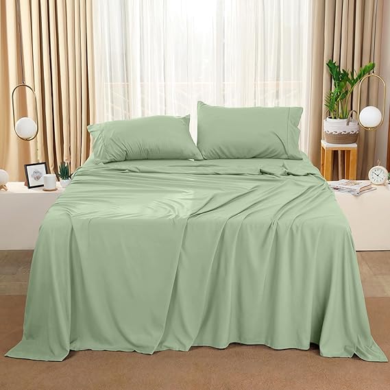 King Size Bed Set 4 Piece Brushed Microfiber Shrink and Fade Resistant Easy Care Bedding Set (King Sage)