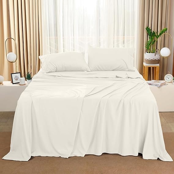 King Size Bed Set 4 Piece Brushed Microfiber Shrink and Fade Resistant Easy Care Duvet Cover Set